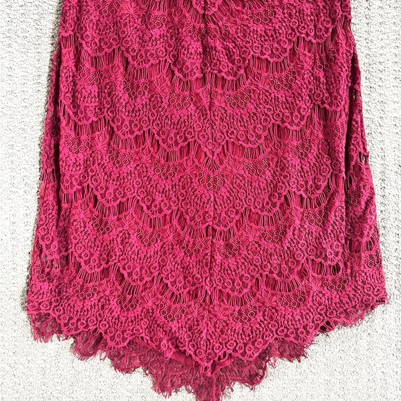 Intimately Free People She’s Got It Red Lace Slip Dress size Large - Picture 4 of 7